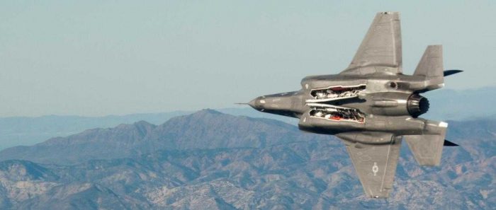 İngiltere F-35'lere ait gizli bilgilerin ele geçirildiğini iddia etti