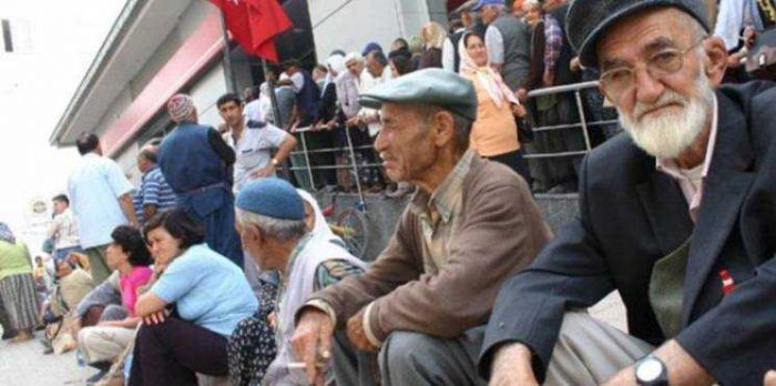 Emekliler için gelir artırıcı düzenlemeler yapıldı