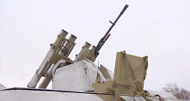 Rusya, yeni bombardıman uçağını tanıttı