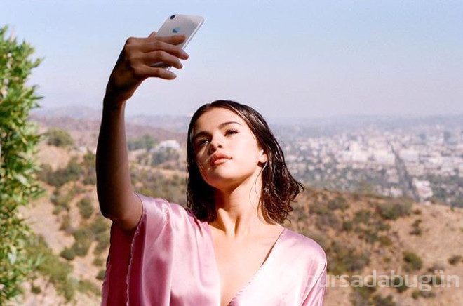Selena Gomez paylaşımları ile yürek hoplattı!