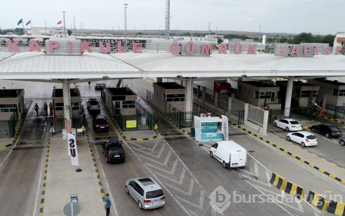 Kapıkule'den bir ayda 96 bin araç çıktı