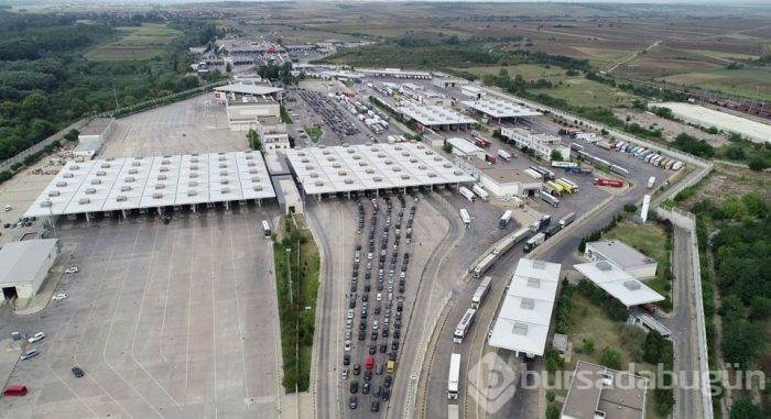 Kapıkule'den bir ayda 96 bin araç çıktı