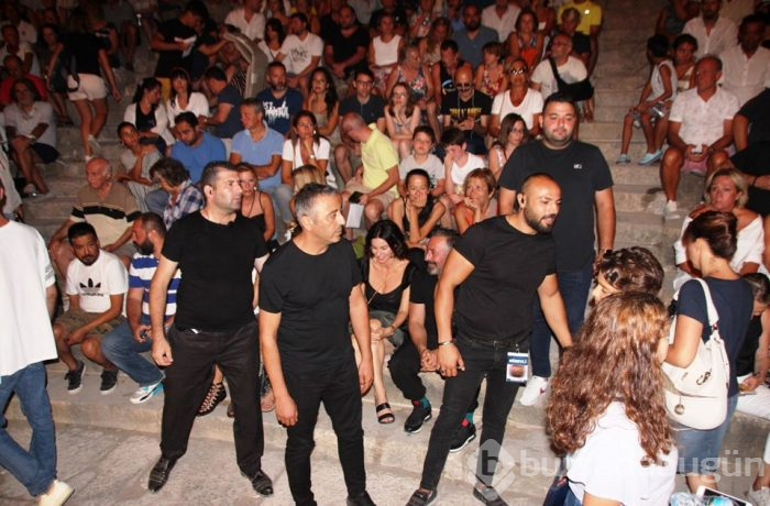 Cem Yılmaz iddialara yanıt verdi