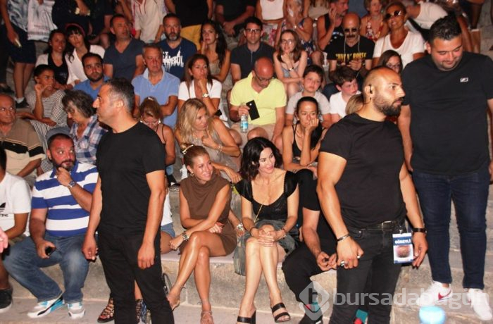 Cem Yılmaz iddialara yanıt verdi