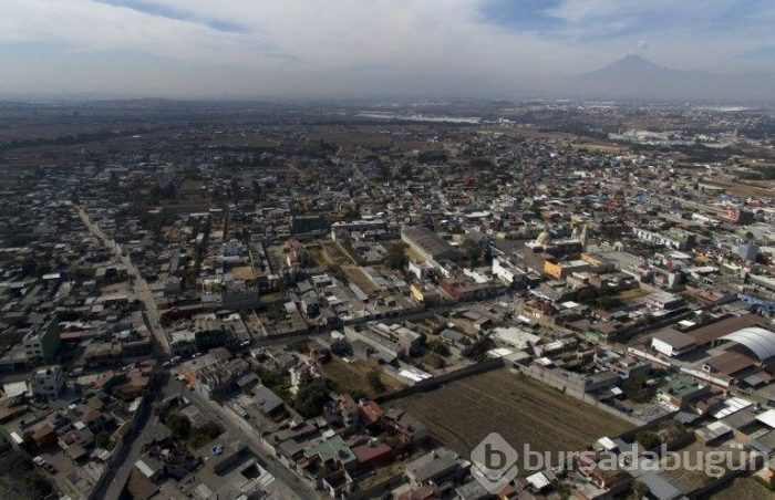 Meksika'da Popocatepetl Yanardağı patladı