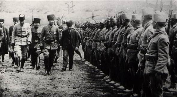Atatürk'ün az bilinen fotoğrafları