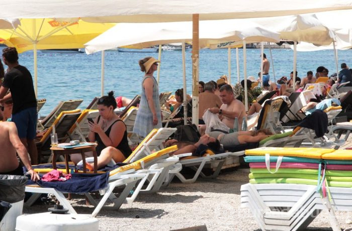 Bodrum'a 330 bin araç, 264 özel jet ve 1955 uçakla geldiler