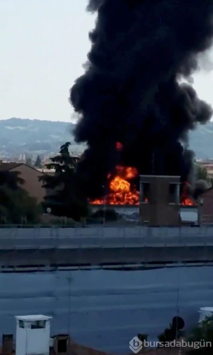 İtalya'da otoyolda tanker patladı: 2 ölü, 70 yaralı