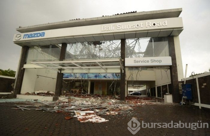 Endonezya'daki depremde ölü sayısı artıyor: En az 140 ölü