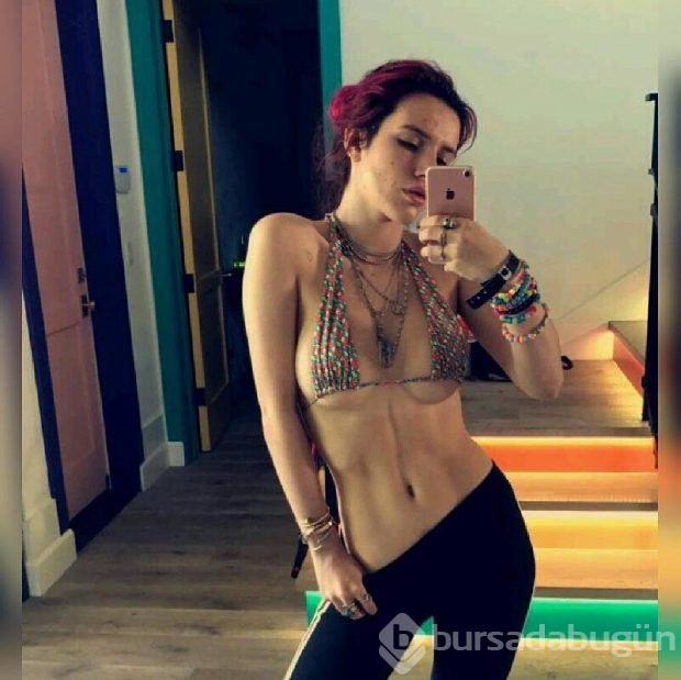 Bella Thorne olay pozlar 