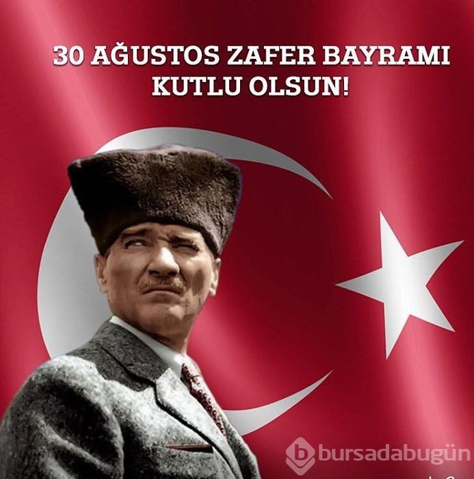 Ünlülerden 30 Ağustos Zafer Bayramı paylaşımları