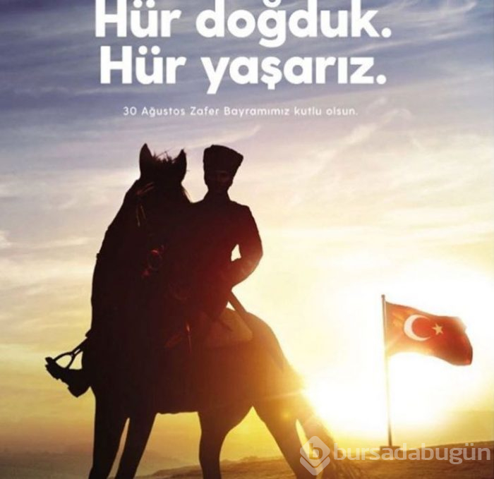 Ünlülerden 30 Ağustos Zafer Bayramı paylaşımları