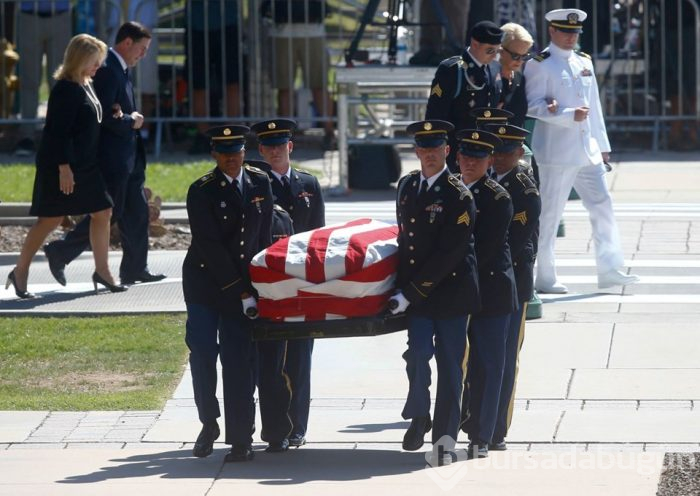 ABD'li Senatör McCain için cenaze töreni düzenlendi