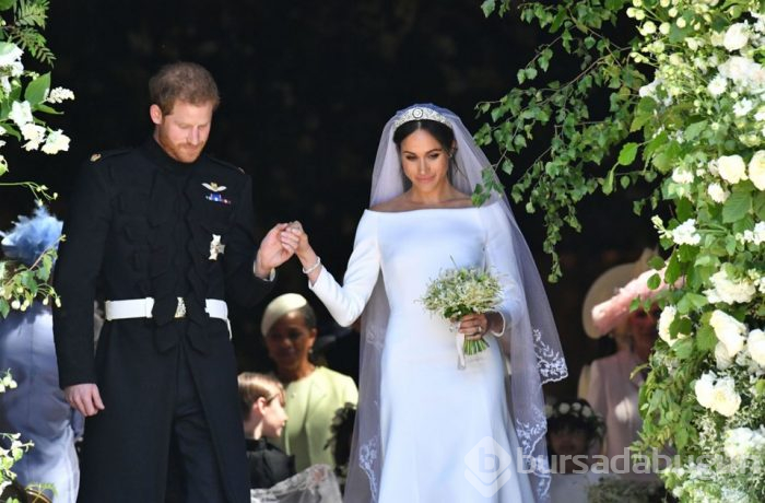Meghan Markle'ın gelinliği görücüye çıkıyor