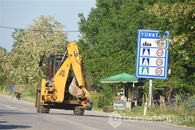 Yunanistan sınırında şaşırtan olay! Kepçeyle yanlışlıkla sınırdan geçti