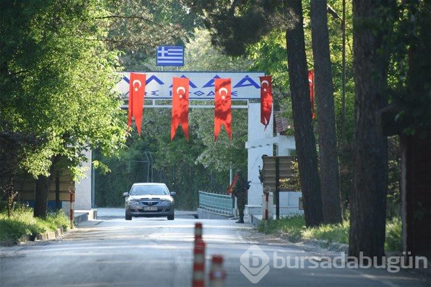 Yunanistan sınırında şaşırtan olay! Kepçeyle yanlışlıkla sınırdan geçti