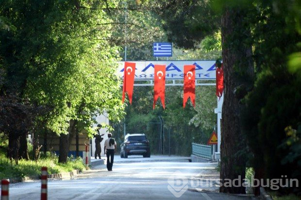 Yunanistan sınırında şaşırtan olay! Kepçeyle yanlışlıkla sınırdan geçti