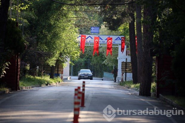Yunanistan sınırında şaşırtan olay! Kepçeyle yanlışlıkla sınırdan geçti