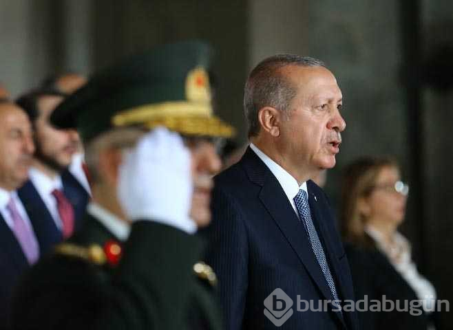 Büyük Zaferin 96'ncı yılı kutlamaları kapsamında ilk tören Anıtkabir'de düzenlendi