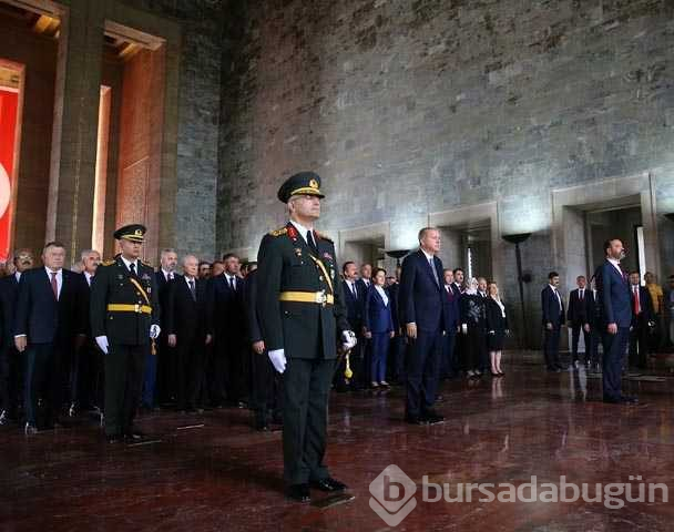 Büyük Zaferin 96'ncı yılı kutlamaları kapsamında ilk tören Anıtkabir'de düzenlendi