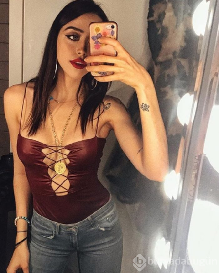 Zeynep Alkan: Tatilden pozlar