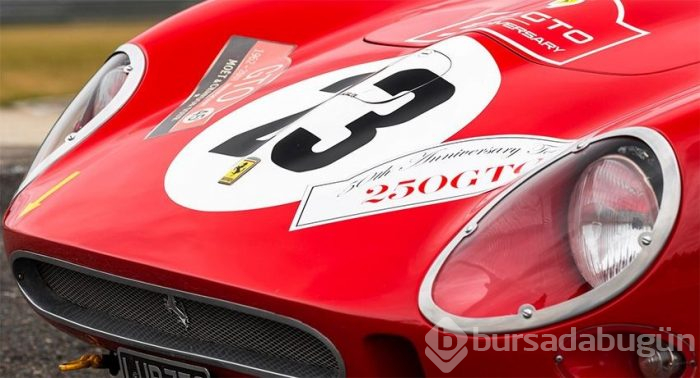 1962 model Ferrari rekor fiyata satıldı