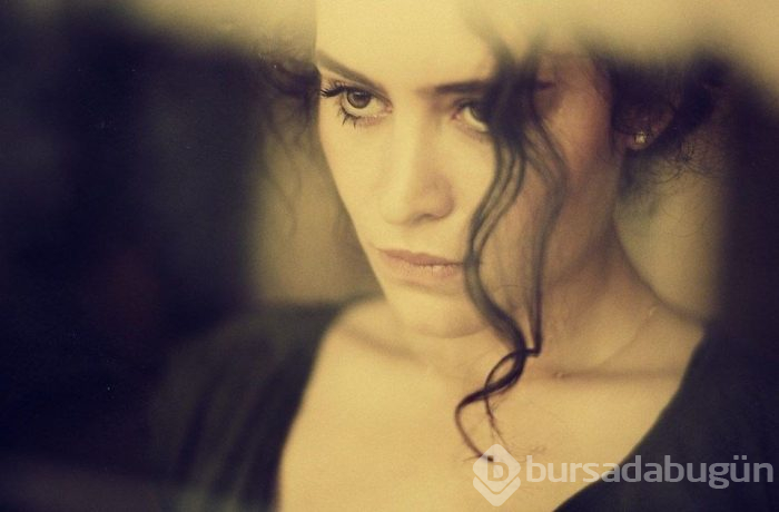 Belçim Bilgin Netflix dizisindeki rolü kaptırdı (The Witcher)