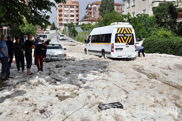 15 dakikada afeti yaşadılar