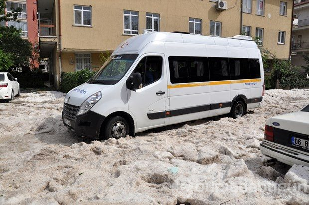 15 dakikada afeti yaşadılar