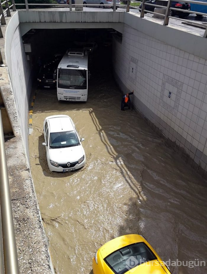 15 dakikada afeti yaşadılar