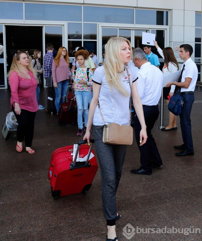 Antalya'da yeni rekor: 9 milyon turist geldi