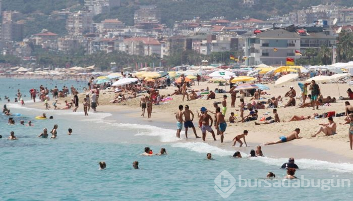 Antalya'da yeni rekor: 9 milyon turist geldi