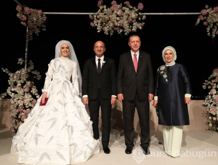 Cumhurbaşkanı Erdoğan ve TBMM Başkanı Yıldırım nikah şahidi oldu