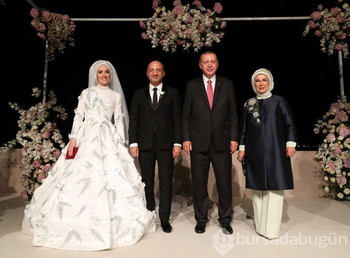 Cumhurbaşkanı Erdoğan ve TBMM Başkanı Yıldırım nikah şahidi oldu
