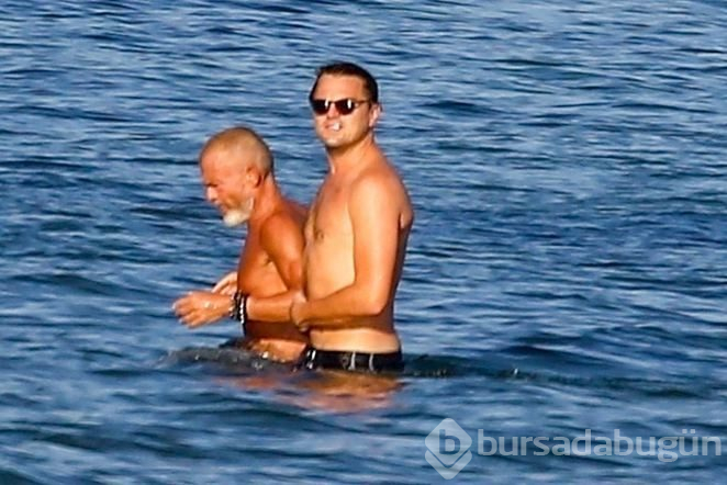Leonardo DiCaprio'nun göbek sorunu