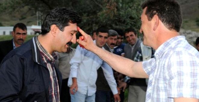 Kurban kanı neden alnımıza sürülür?