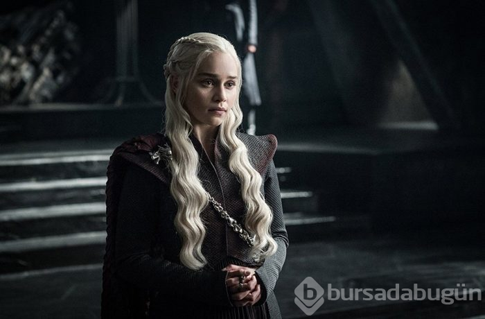 Emilia Clarke bir sonraki projesi için ipucu verdi