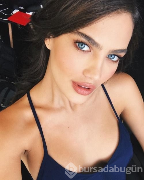Alana Felisberto, Adriana Lima ve Irina Shayk benzerliğiyle dikkat çekiyor