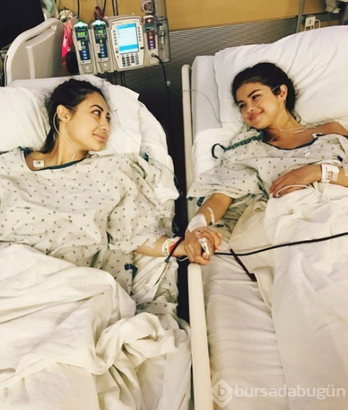 Selena Gomez yılın kadını seçildi!