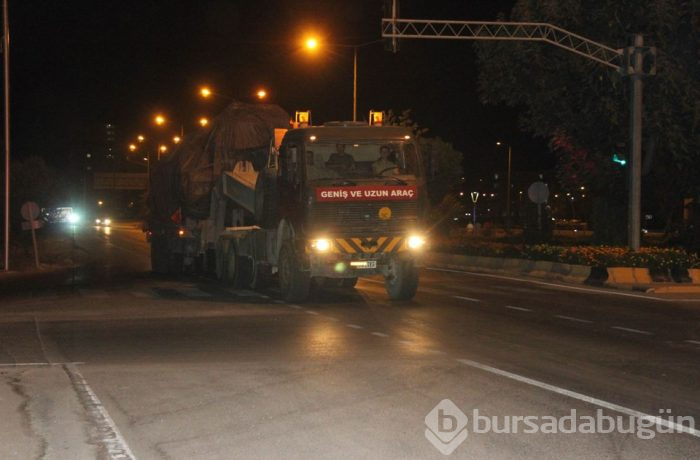 Suriye sınırına tank ile fırtına obüs sevkiyatı yapıldı