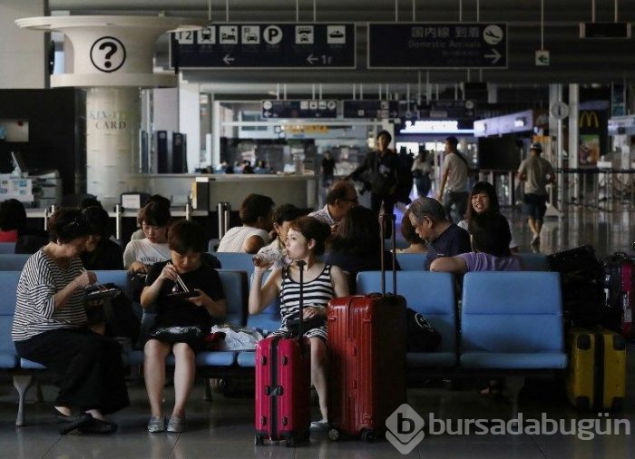 Japonya'da Jebi tayfunu 10 can aldı