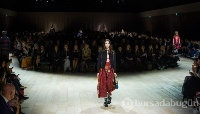 Burberry satılmayan kıyafetleri yakmayı bıraktı