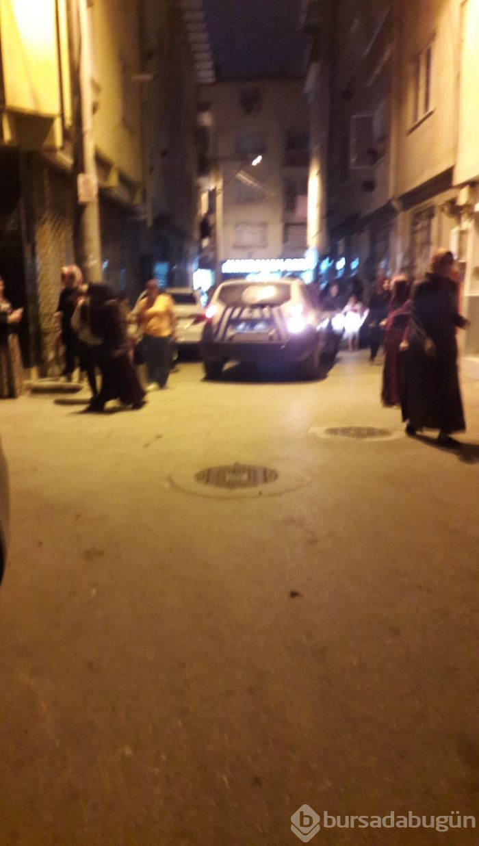 Bursa'da Suriyeliler ile mahalleli arasında kavga çıktı
