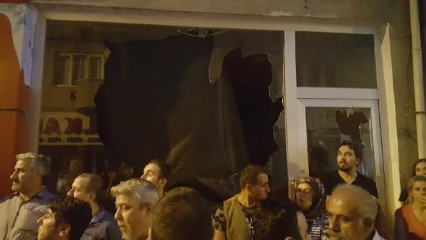 Bursa'da Suriyeliler ile mahalleli arasında kavga çıktı
