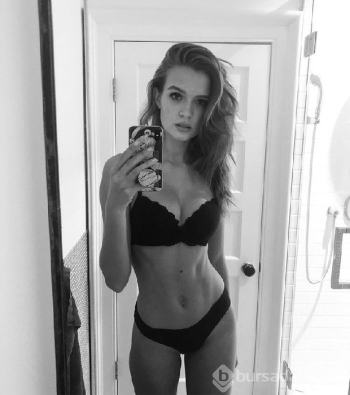 Victoria's Secret meleği Josephine Skriver'den şok açıklama
