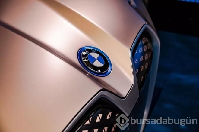 BMW'nin geleceğin otomobili görücüye çıktı