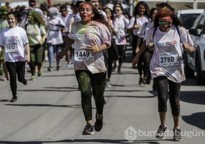 Ankara'da "renkli koşu" festivali