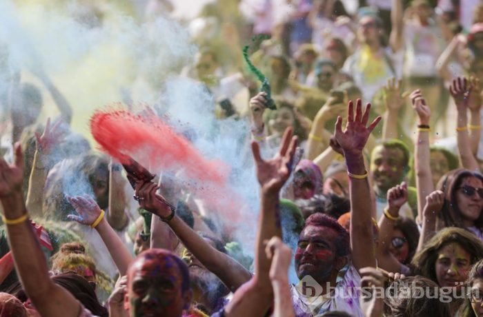 Ankara'da "renkli koşu" festivali