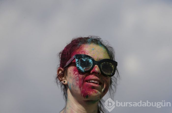 Ankara'da "renkli koşu" festivali