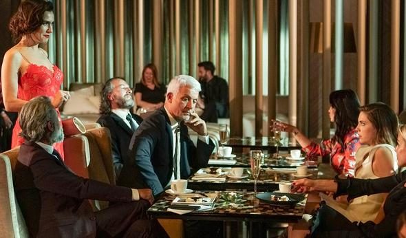 Talat Bulut'a özel karavan! Yasak Elma setinde neler oluyor?
